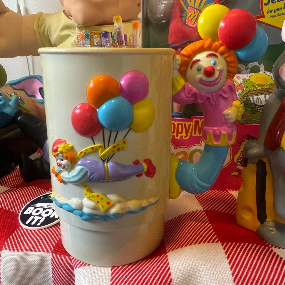 VINTAGE RINGLING BROTHERS CIRCUS CUP‎
